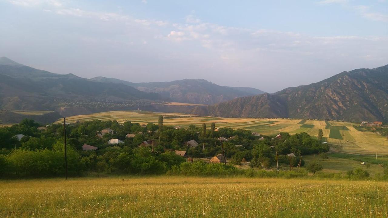 Amoj B&B And Guest House Alaverdi Buitenkant foto