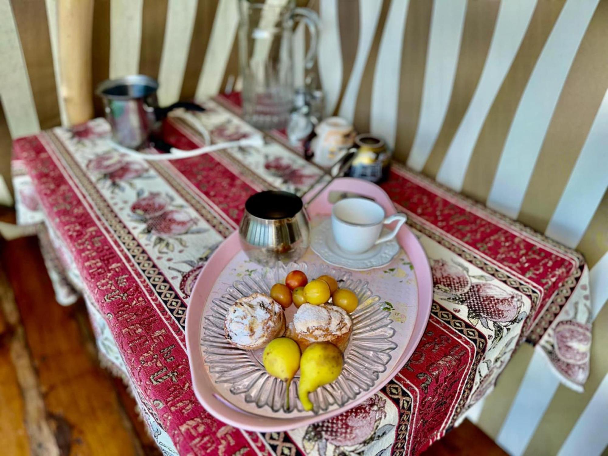 Amoj B&B And Guest House Alaverdi Buitenkant foto