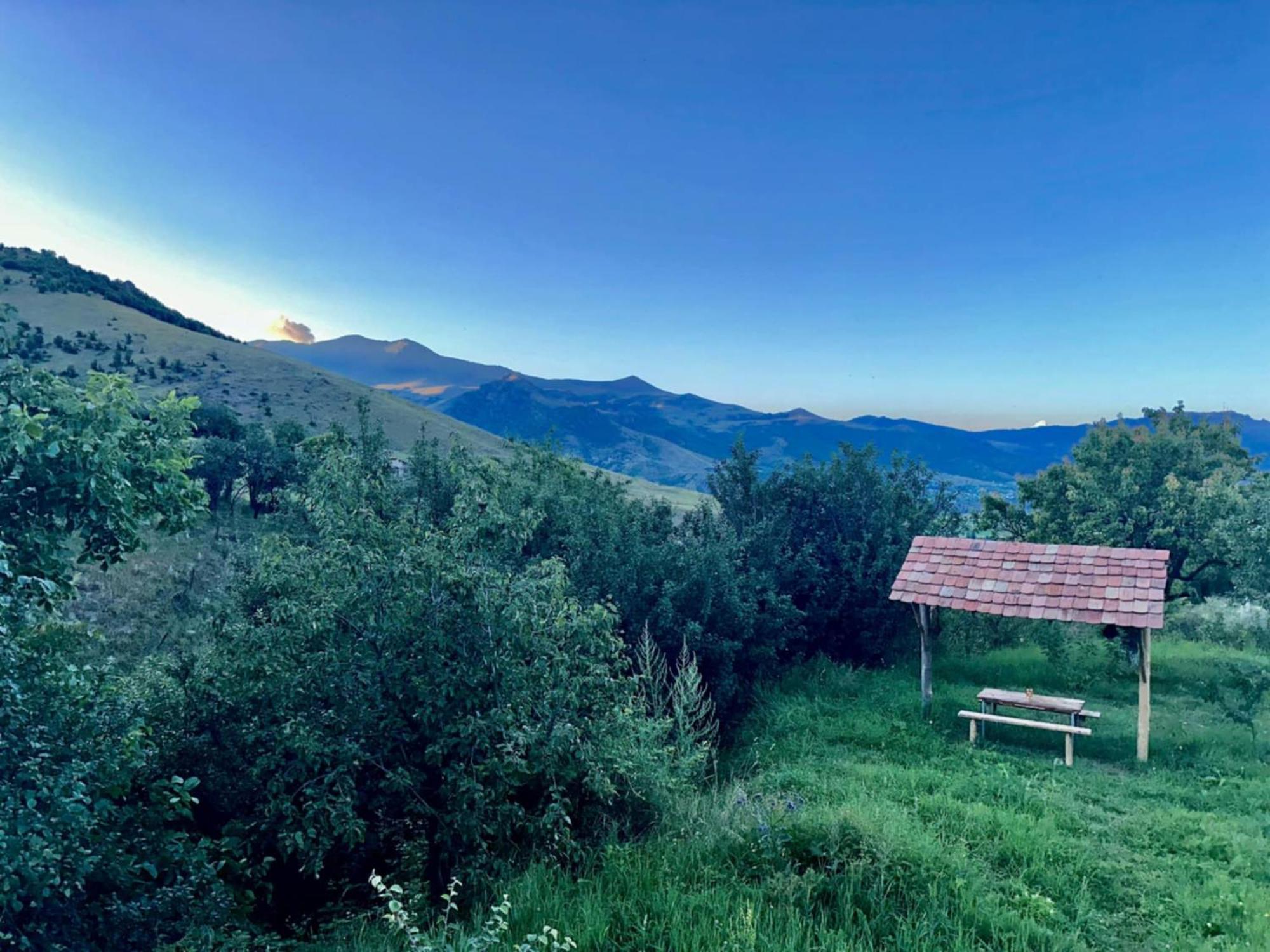 Amoj B&B And Guest House Alaverdi Buitenkant foto